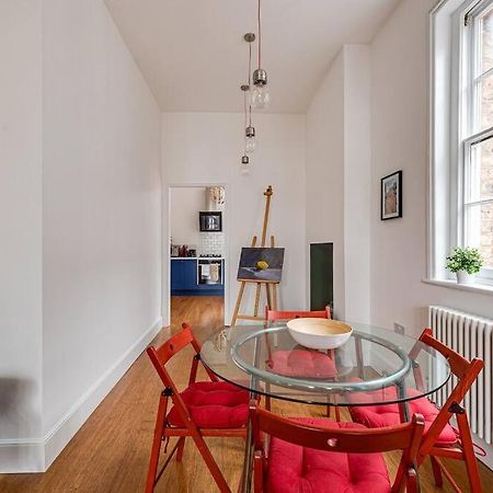 Luxury 2 Bed Apartment In The Heart Of 切斯特 外观 照片